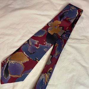 Men’s Cranberry Red W/ Abstract Design Silk Tie Necktie Silk Accents